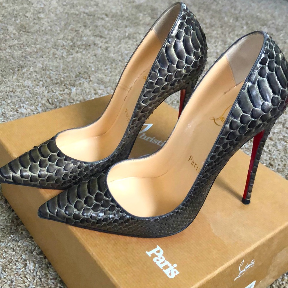 Christian Louboutin So Kate 120 Python Armure